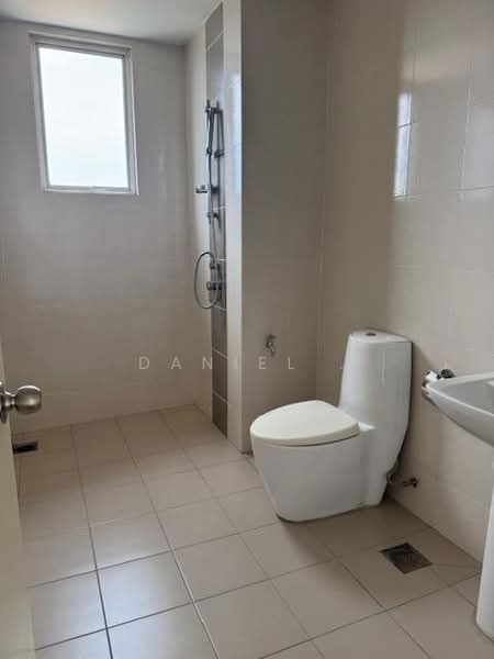 Service Residence for Sale at Subang Olives Residence - DANIEL . - Bathroom - PropertyGuru.com.my