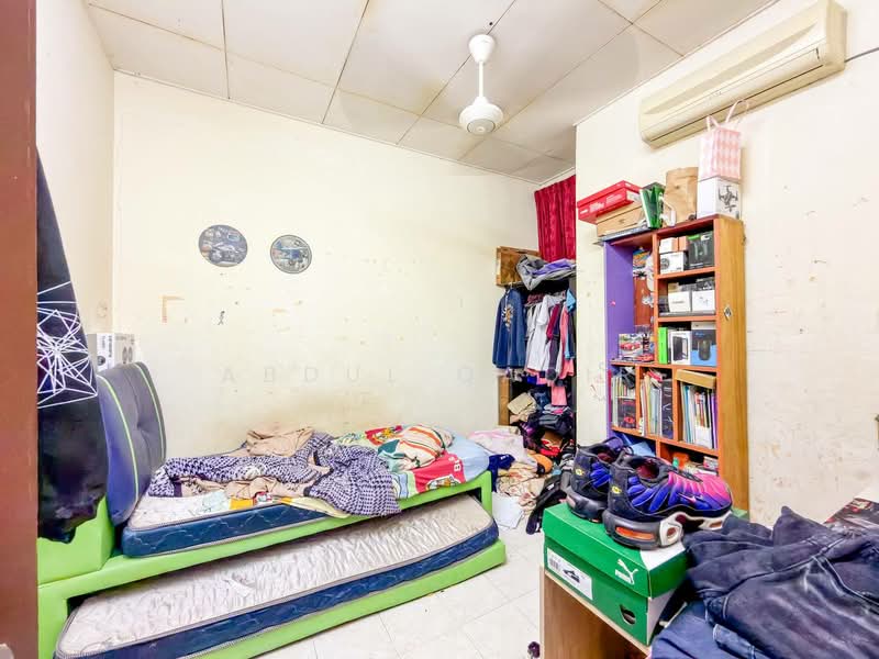 2-storey Terraced House for Sale in Taman Dato Demang (Seri Kembangan) - Abdul Qadir - PropertyGuru.com.my