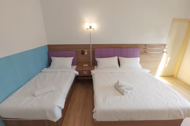 Service Residence for Sale at Jentayu Residensi @ Tampoi - Penny Lee - Bedroom - PropertyGuru.com.my