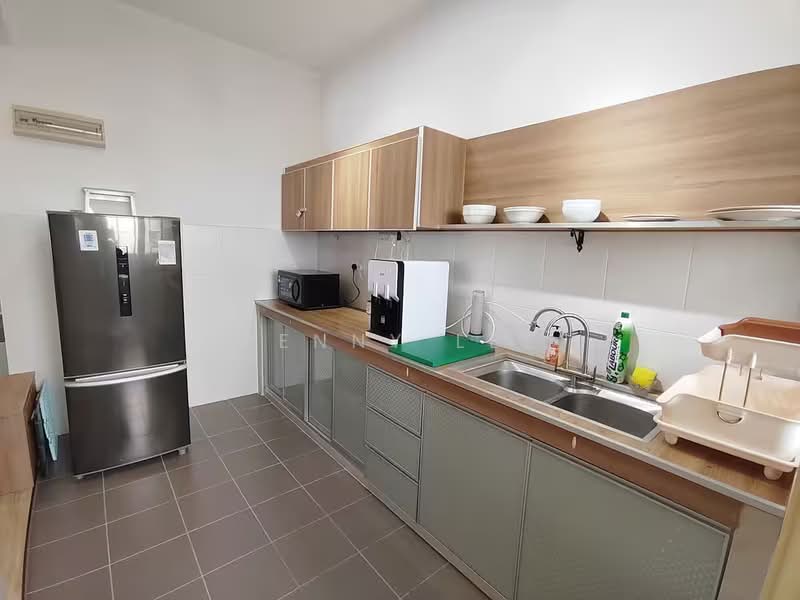 Service Residence for Sale at Jentayu Residensi @ Tampoi - Penny Lee - Kitchen - PropertyGuru.com.my