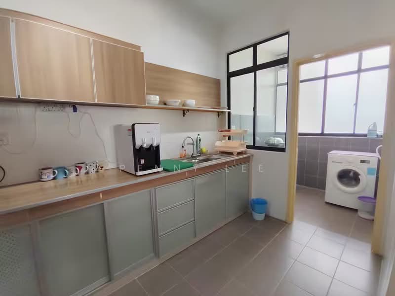 Service Residence for Sale at Jentayu Residensi @ Tampoi - Penny Lee - Kitchen - PropertyGuru.com.my