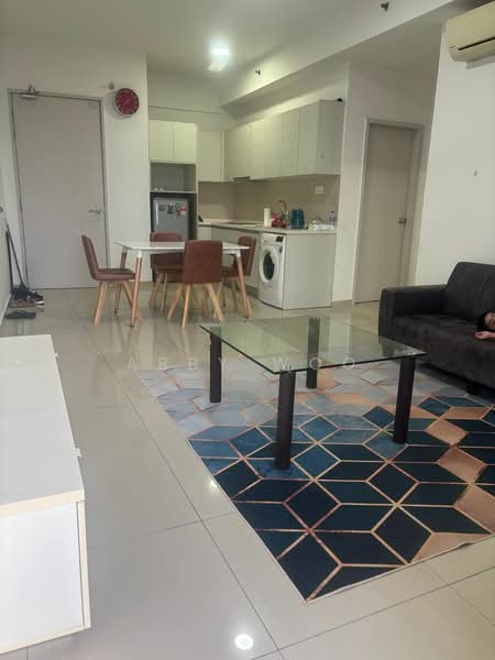 Servis Apartment untuk Disewa di i-SOHO @ i-City - Abby Woo - Living Room - PropertyGuru.com.my