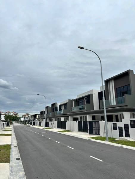 Semi-Detached House for Sale in Taman Sutera Utama (Skudai) - Ryan Chong - PropertyGuru.com.my