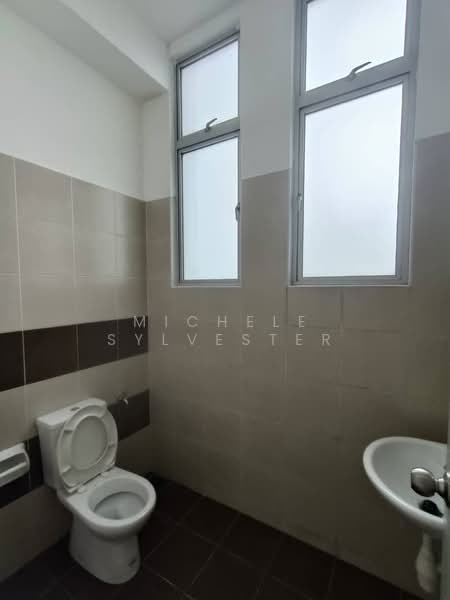 Kilang untuk Disewa di Pasir Gudang (Johor) - Michele Sylvester - Bathroom - PropertyGuru.com.my