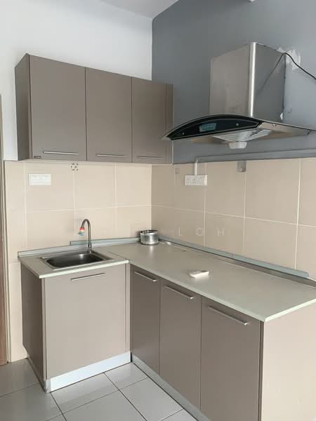 Kondominium untuk Disewa di Green Beverly Hills - Residensi Lili - Joan Loh - Kitchen - PropertyGuru.com.my