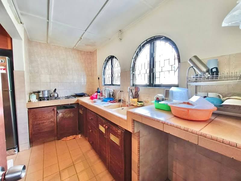 Rumah Teres 1 Tingkat untuk Dijual di Taman Tun Dr Ismail (Kuala Lumpur) - Shafika Shahidin - Kitchen - PropertyGuru.com.my