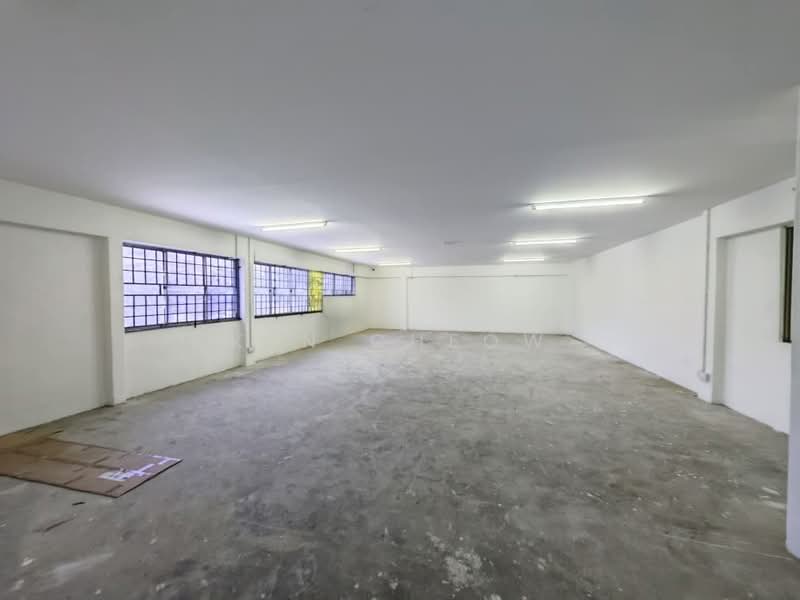 Semi-D Factory for Rent in Taman Perindustrian Cemerlang (Ulu Tiram) - Ken Cheow - Interior - PropertyGuru.com.my