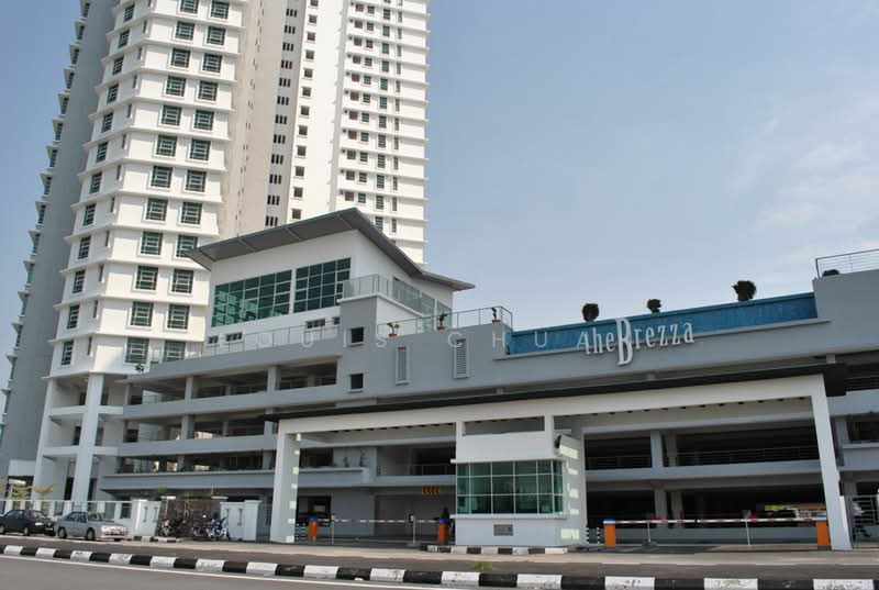 Kondominium untuk Disewa di The Brezza - Louis Chuah - Exterior - PropertyGuru.com.my