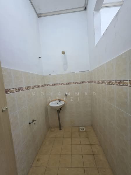 Shop / Office for Sale in Kemaman (Terengganu) - Mohammad Azizi - PropertyGuru.com.my
