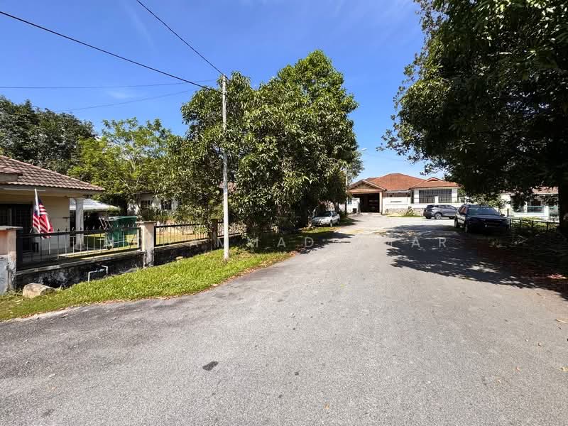 Bungalow for Sale in Taman Tasik Semenyih (Semenyih) - Mohammad Omar - PropertyGuru.com.my