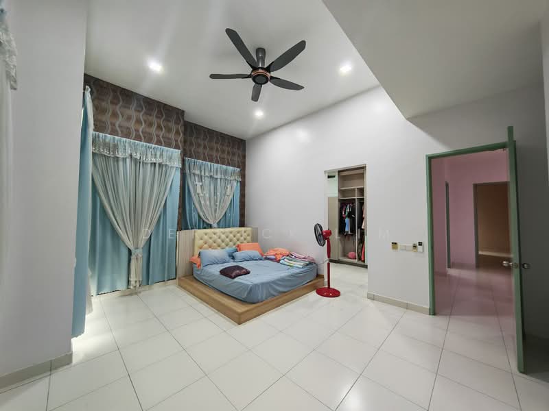 Cluster House for Sale in Setia Tropika (Johor Bahru) - Derrick Lim - PropertyGuru.com.my