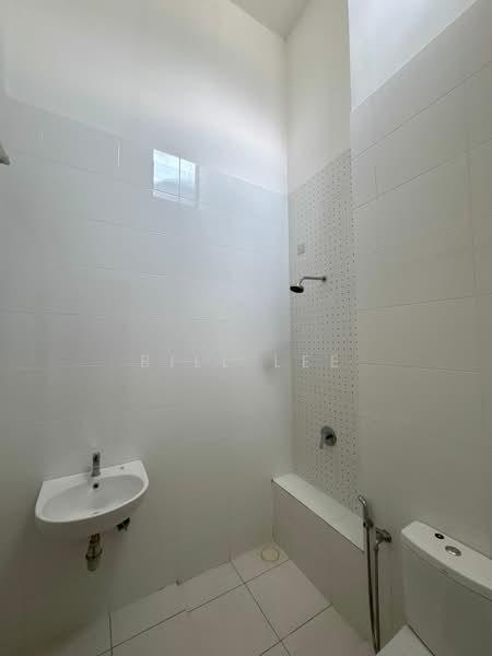 2-storey Terraced House for Rent in Eco Majestic (Semenyih) - Bill Lee - Bathroom - PropertyGuru.com.my