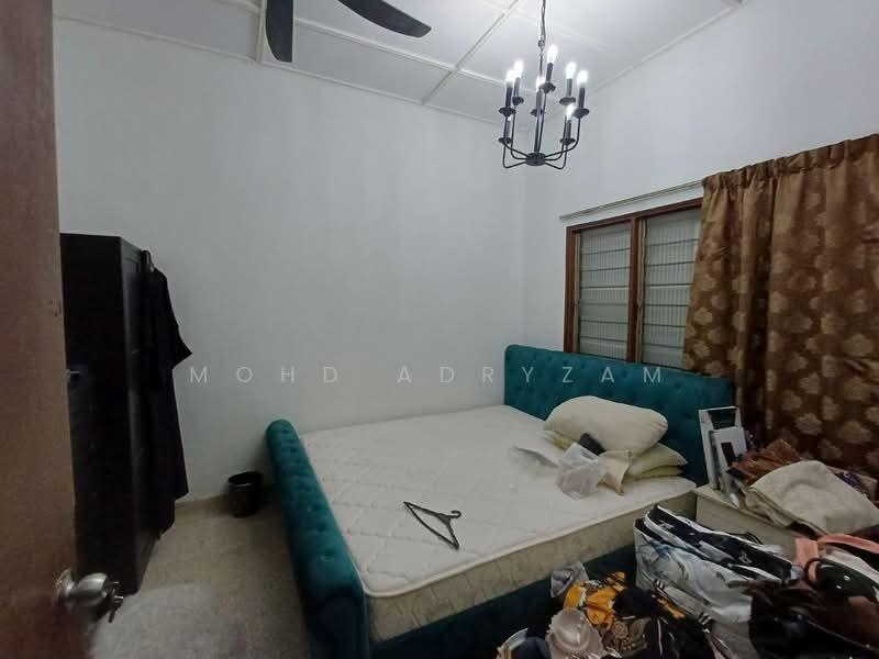 Rumah Teres 1 Tingkat untuk Dijual di Taman Tun Dr Ismail (Kuala Lumpur) - Mohd Adryzam - Bedroom - PropertyGuru.com.my