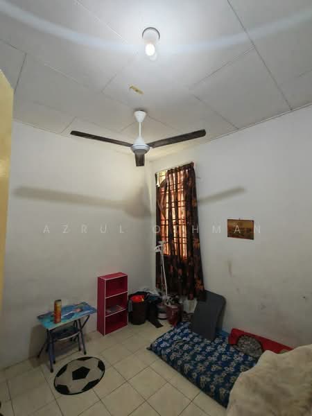 1-storey Terraced House for Sale in Taman Intan Duyung (Port Dickson) - Azrul Othman - Interior - PropertyGuru.com.my