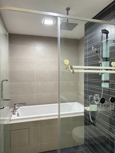 Kondominium untuk Disewa di Teega Residences - Eric Tee - Bathroom - PropertyGuru.com.my