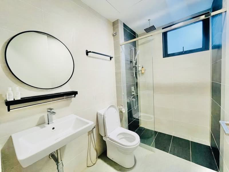 Servis Apartment untuk Disewa di Sunway Serene - Erin Yusof - Bathroom - PropertyGuru.com.my