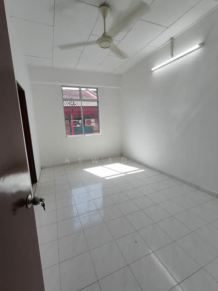 Rumah Teres 2 Tingkat untuk Dijual di Taman Sempadan (Nibong Tebal) - Aswad . - Interior - PropertyGuru.com.my
