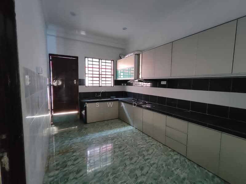 Rumah Teres 2 Tingkat untuk Dijual di Taman Sempadan (Nibong Tebal) - Aswad . - Kitchen - PropertyGuru.com.my