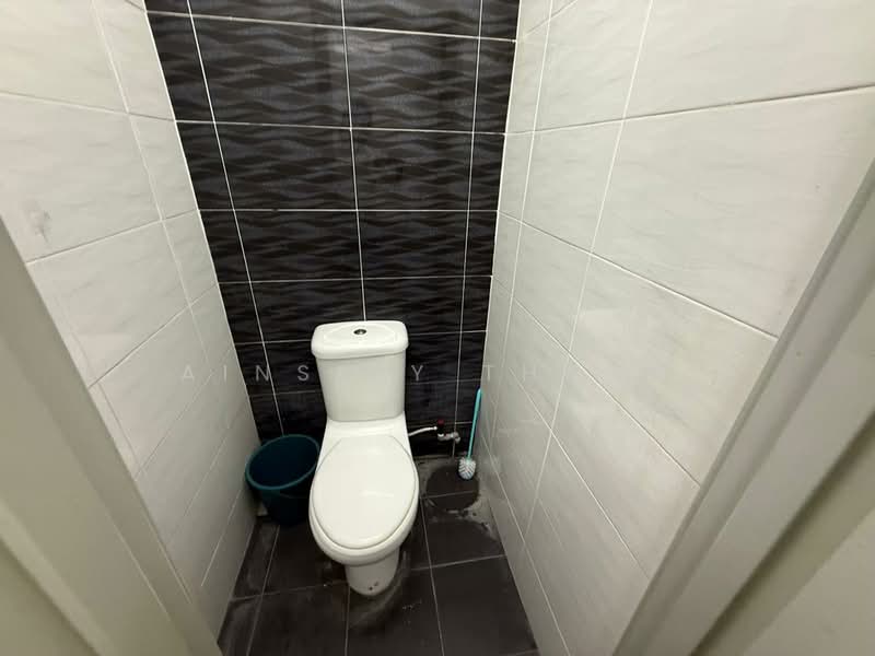 Shop / Office for Rent in Ipoh (Perak) - Ainsley Thong - Bathroom - PropertyGuru.com.my