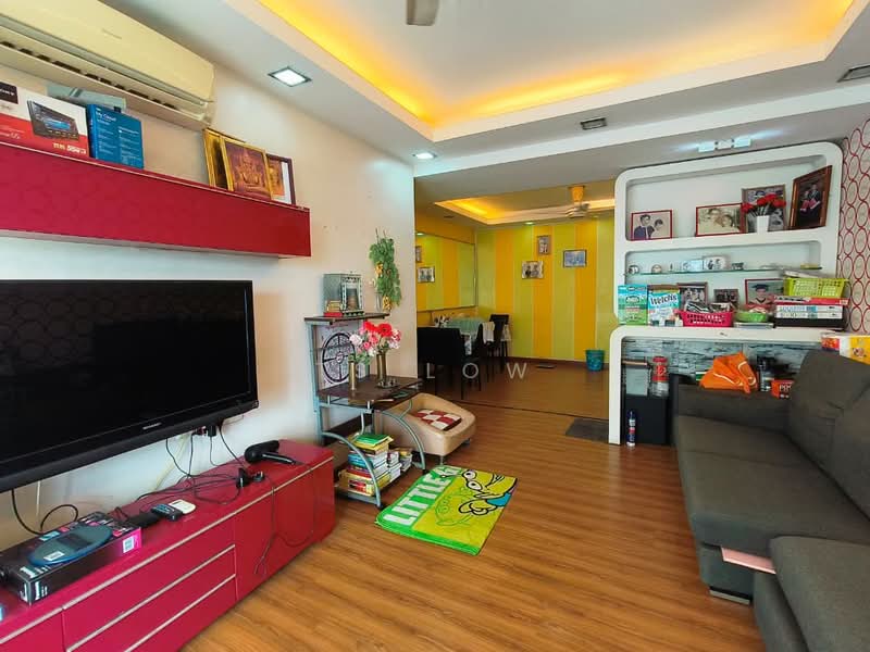 Condominium for Sale at Savanna Condominium - TS Low - Living Room - PropertyGuru.com.my