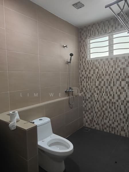 Rumah Teres 1.5 Tingkat untuk Dijual di Kawasan 18 (Klang) - Lim Wei Keat - Bathroom - PropertyGuru.com.my