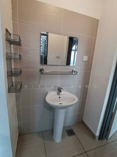 Service Residence for Sale at Manhattan - Shirley Pang - Bathroom - PropertyGuru.com.my