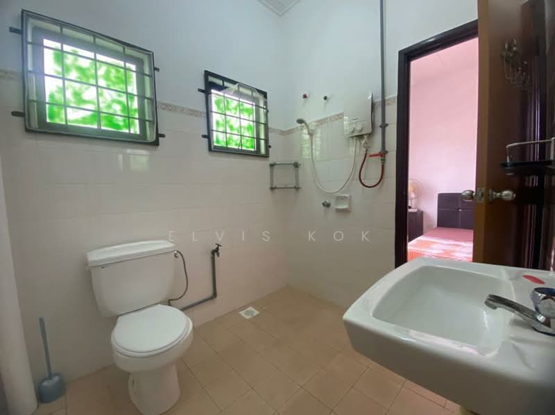 2-storey Terraced House for Sale in Taman Ozana Impian (Bukit Katil) - Elvis Kok - Bathroom - PropertyGuru.com.my
