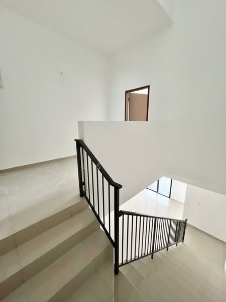 2-storey Terraced House for Rent in Bandar Dato Onn (Tebrau) - Sausa Lee - Interior - PropertyGuru.com.my