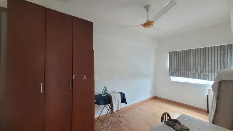 Kondominium untuk Dijual di Sutramas Luxury Condominium - Ean Goon - Bedroom - PropertyGuru.com.my