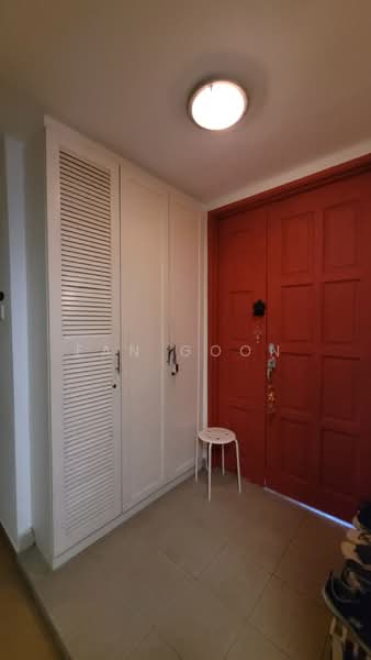 Kondominium untuk Dijual di Sutramas Luxury Condominium - Ean Goon - Entrance - PropertyGuru.com.my