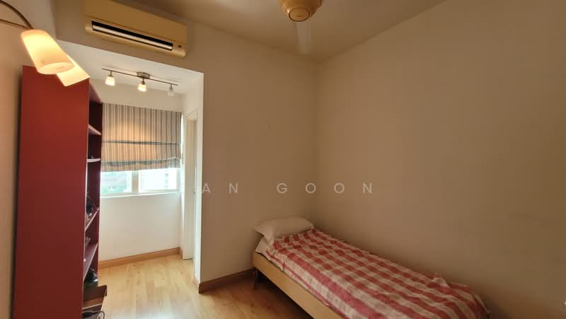 Kondominium untuk Dijual di Sutramas Luxury Condominium - Ean Goon - Bedroom - PropertyGuru.com.my