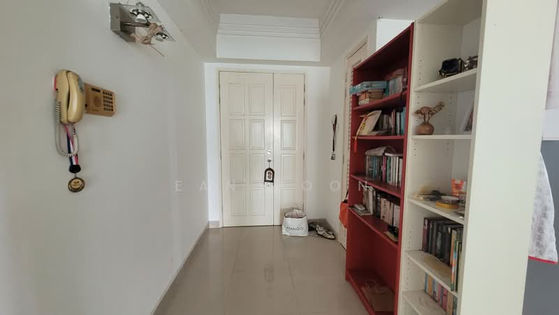 Kondominium untuk Dijual di Sutramas Luxury Condominium - Ean Goon - Entrance - PropertyGuru.com.my