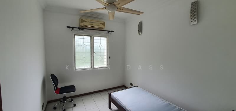 Pangsapuri untuk Dijual di Pangsapuri Saraka - Kevin Dass - Bedroom - PropertyGuru.com.my