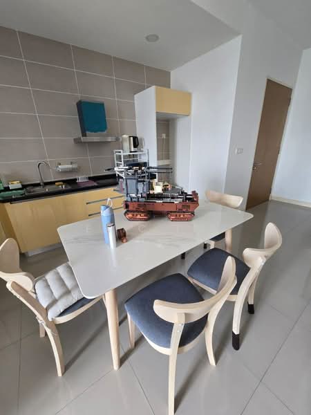 Service Residence for Rent at D'Pristine - Eric Tee - Kitchen - PropertyGuru.com.my