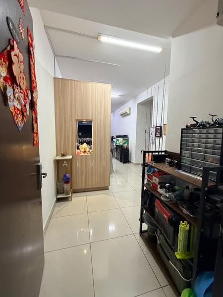 Servis Apartment untuk Disewa di D'Secret Garden (Pangsapuri Kempas Indah) - Calvin Lee - Entrance - PropertyGuru.com.my