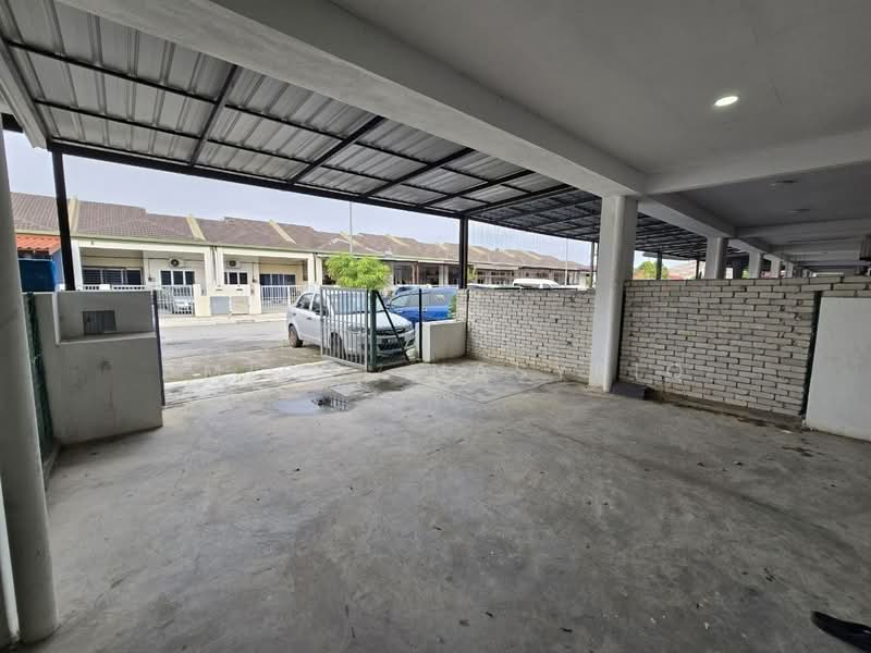 1-storey Terraced House for Sale in Taman Meru Murni (Kapar) - Amirul Nasyriq - Exterior - PropertyGuru.com.my