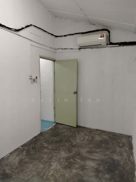 Rumah Teres 2 Tingkat untuk Disewa di Taman Desa Cemerlang (Ulu Tiram) - Kavin Tan - PropertyGuru.com.my