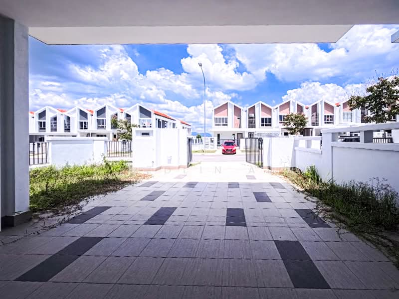 2-storey Terraced House for Sale in Kajang (Selangor) - Nor Azdlin Adnan - PropertyGuru.com.my