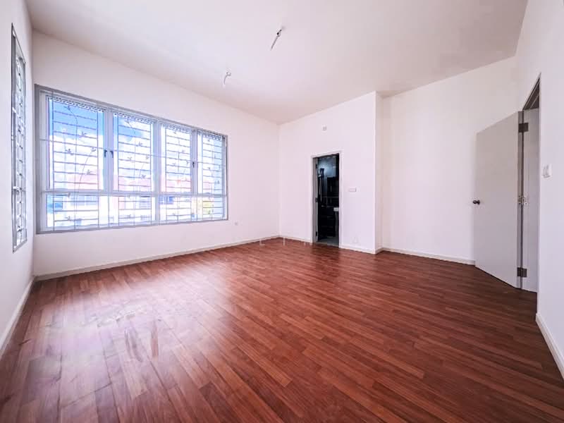 2-storey Terraced House for Sale in Kajang (Selangor) - Nor Azdlin Adnan - PropertyGuru.com.my
