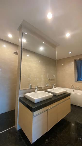 Service Residence for Sale at Pavilion Residences - Steven Wong - Bathroom - PropertyGuru.com.my