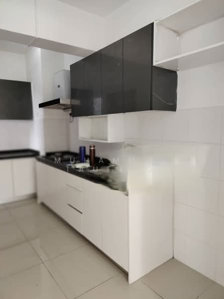 Pangsapuri untuk Disewa di Palm Garden Apartment - Muhammad Taufeeq - Kitchen - PropertyGuru.com.my