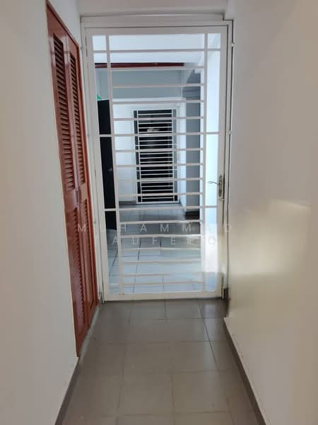 Pangsapuri untuk Disewa di Palm Garden Apartment - Muhammad Taufeeq - Corridor - PropertyGuru.com.my