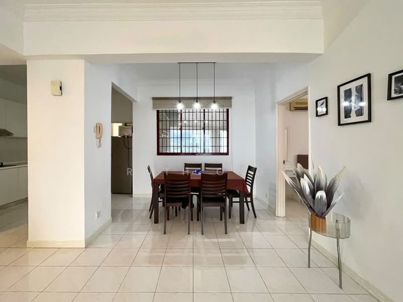 Condominium for Rent at Marina Bay Condominium - Ruth Ong - Dining Room - PropertyGuru.com.my