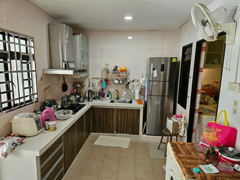 Rumah Teres 2 Tingkat untuk Dijual di Sungai Dua (Penang) - Alvin Sim - Kitchen - PropertyGuru.com.my