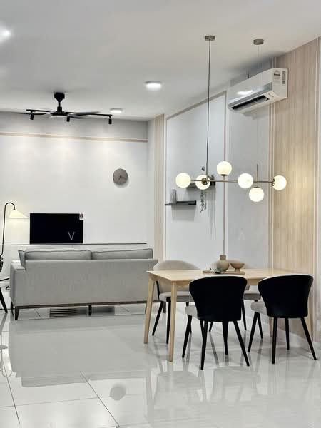 Kondominium untuk Dijual di One Cochrane Residence - Viven Chia - Living Room - PropertyGuru.com.my