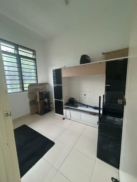 Townhouse for Sale in Taman Balakong Jaya (Balakong) - Karen Tang - Study - PropertyGuru.com.my