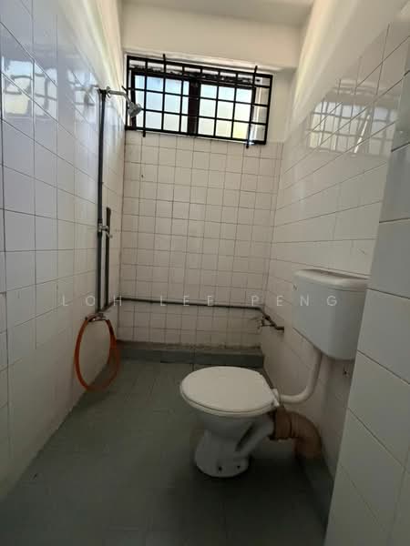 Shop / Office for Rent in Taman Tampoi Utama (Johor Bahru) - Loh Lee Peng - PropertyGuru.com.my