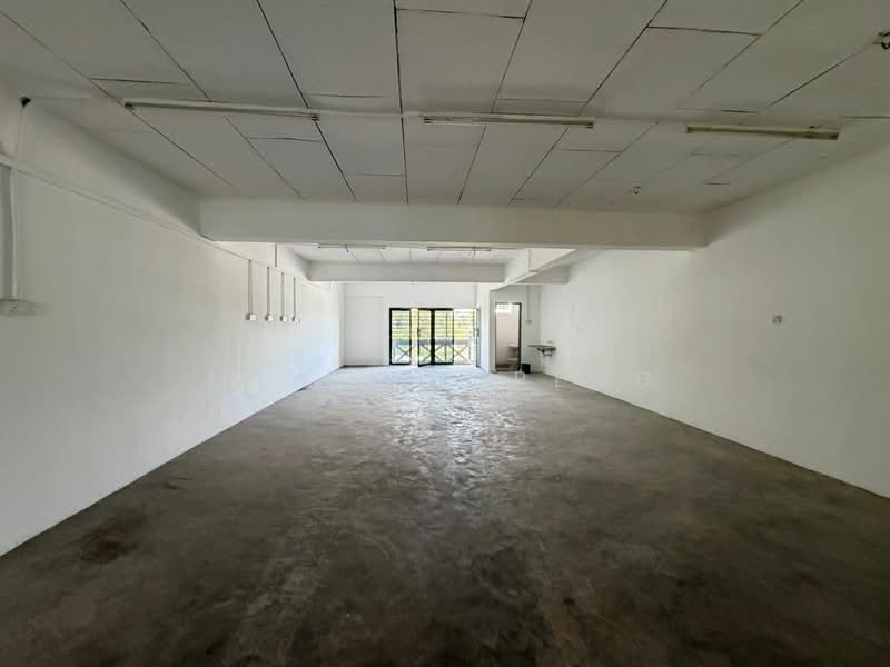 Shop / Office for Rent in Taman Tampoi Utama (Johor Bahru) - Loh Lee Peng - PropertyGuru.com.my