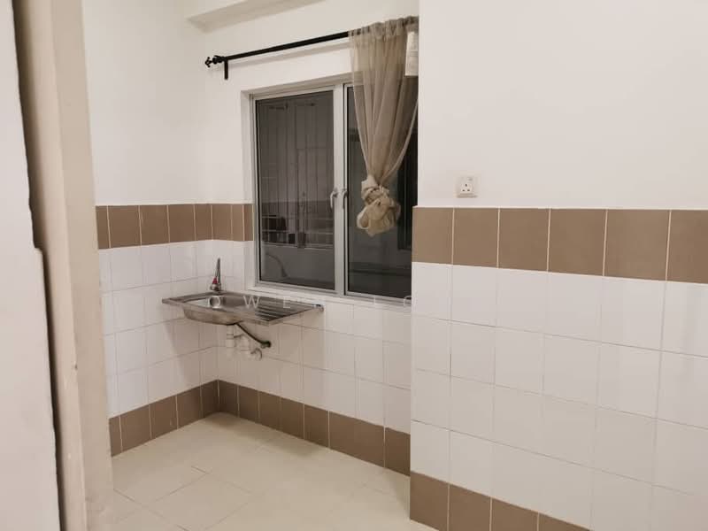 Servis Apartment untuk Disewa di I Residence - Owen Loke - Kitchen - PropertyGuru.com.my