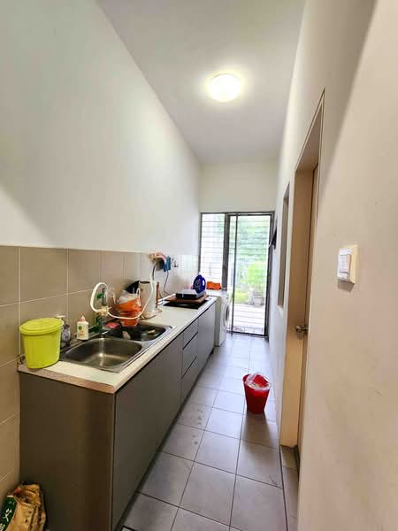 Rumah Teres 3 Tingkat untuk Dijual di Lake Fields (Sungai Besi) - Suki Tan - Kitchen - PropertyGuru.com.my